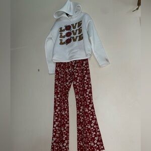 🌷Lily Bleu White and Red Floral Set🌷